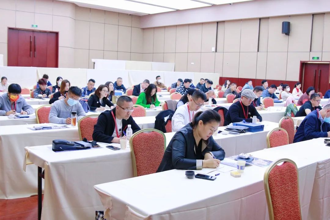 总裁班.jpg