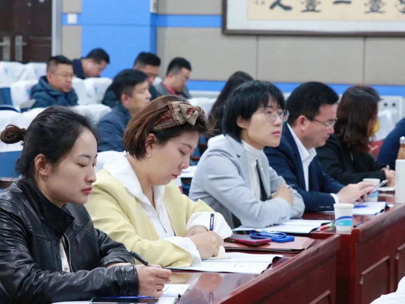 精彩课堂 _ 班博老师《组织行为学》-009-c5d72a7f13d86f09ba0848c40b427fb_调整大小.png