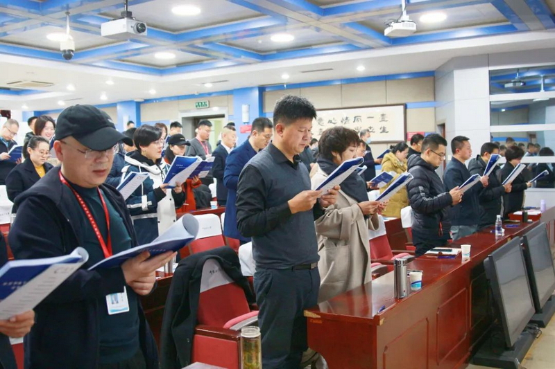 精彩课堂 _ 程绍珊：新形势下营销创新与实务-004-12a5ec5b8b3180588567d950a5613e5_调整大小.png