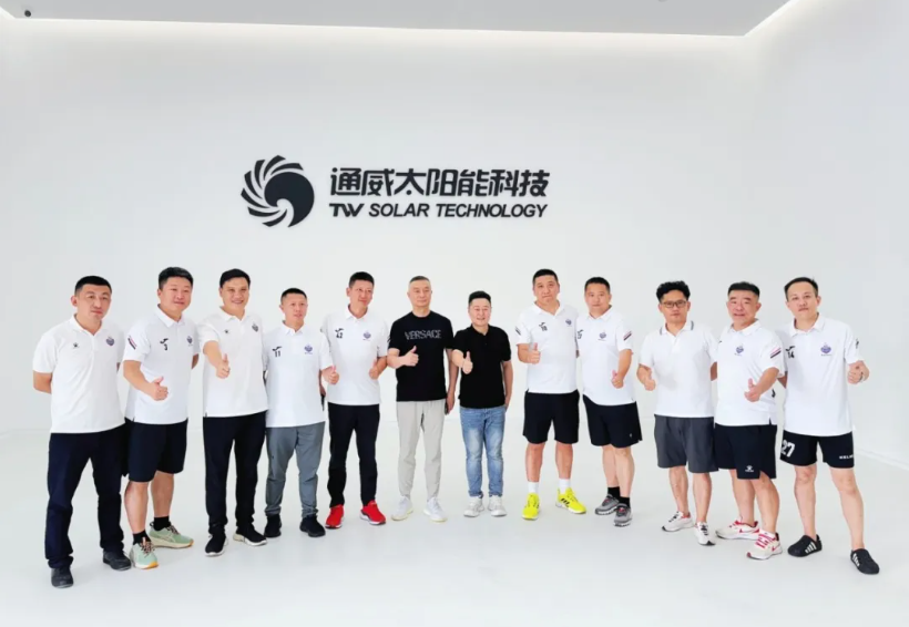 青岛新商界足球俱乐部盐城研学：体育竞技与企业参访的融合之旅