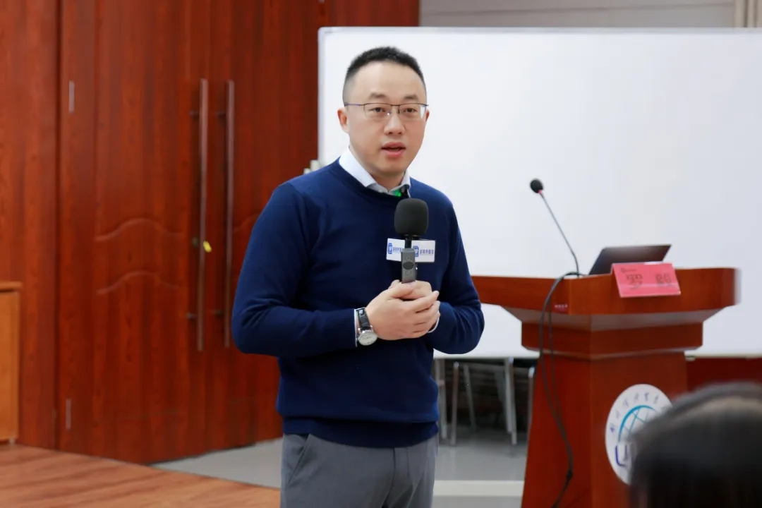 精彩课堂 | 罗毅老师《公司治理与股权激励》精彩开讲！