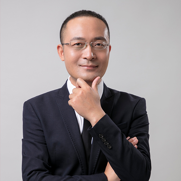 李小雄